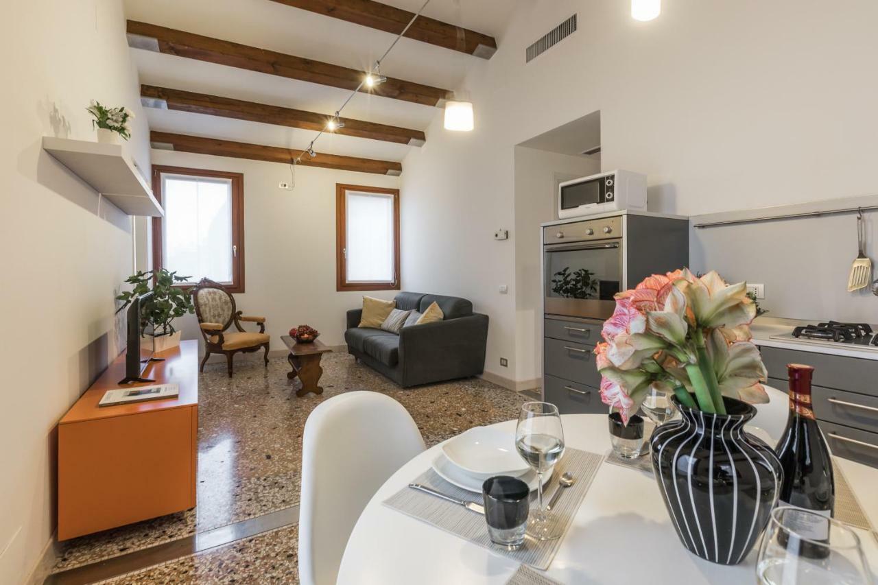 Ca' Della Frutta Venetian Apartment المظهر الخارجي الصورة