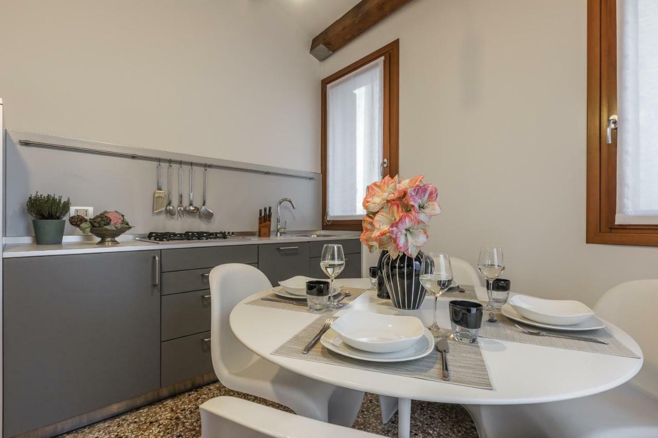 Ca' Della Frutta Venetian Apartment المظهر الخارجي الصورة